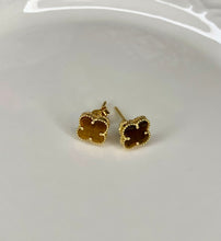 Load image into Gallery viewer, Little Clover Earrings